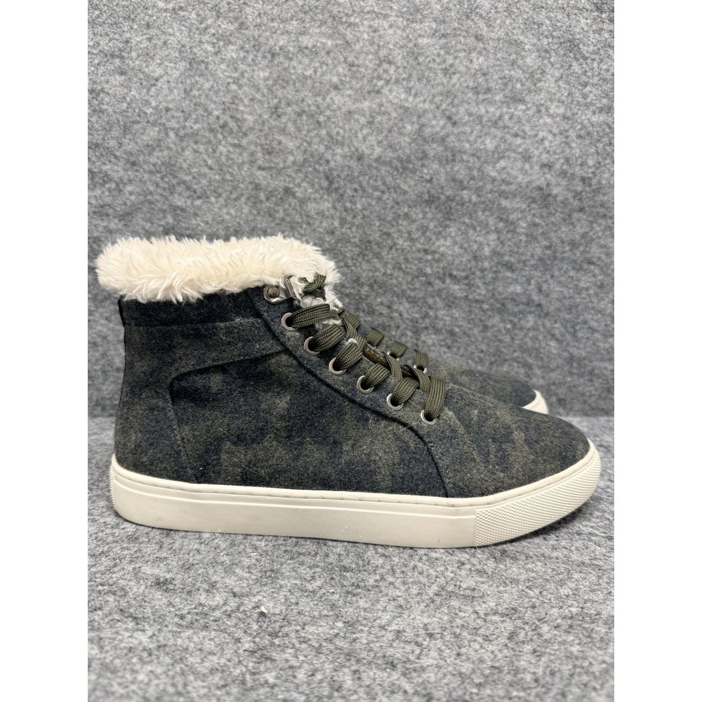 Boutique by Corkys Templin High Top lace-up sneaker, Women 9, Blue/green camo